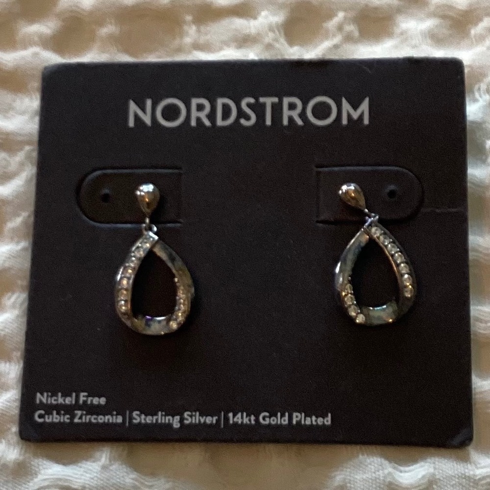 Nordstrom 14kt Gold Plated Sterling Silver Cubic Zirconia Teardrop Drop Earrings